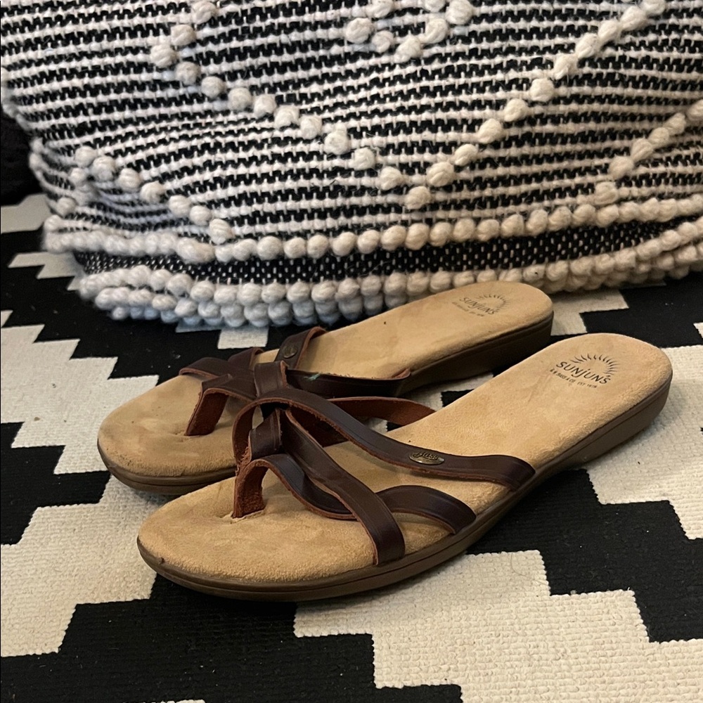 Women's Brown Leather Sunjuns Sandals